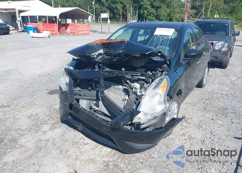 2015 Nissan Versa 1.6 Sv z USA, uszkodzony, nr VIN 3N1CN7AP3FL933229